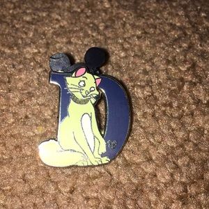 Rare Mickey Pin